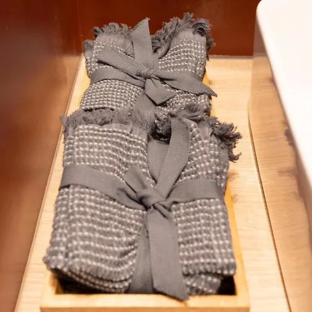 L'agone In Centro - Il Mio Piccolo Nido Di Design Nel Centro Di * كومو